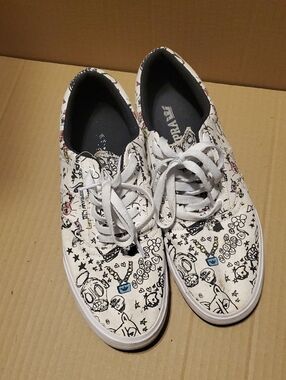 Supra White Canvas Doodle Sneakers